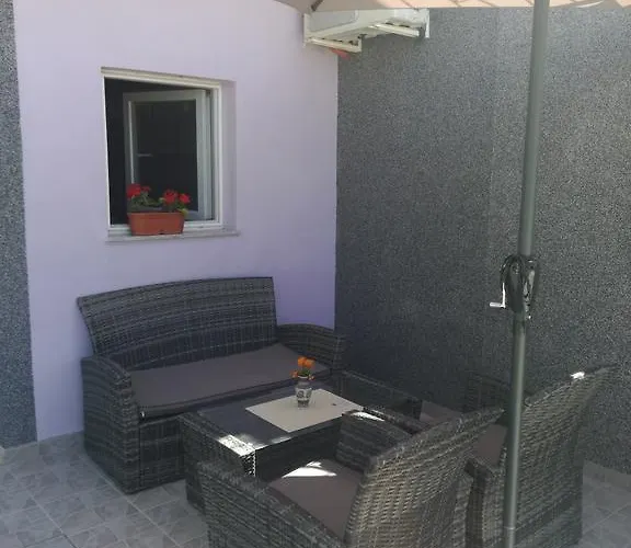 شقة Marko شيبينيك